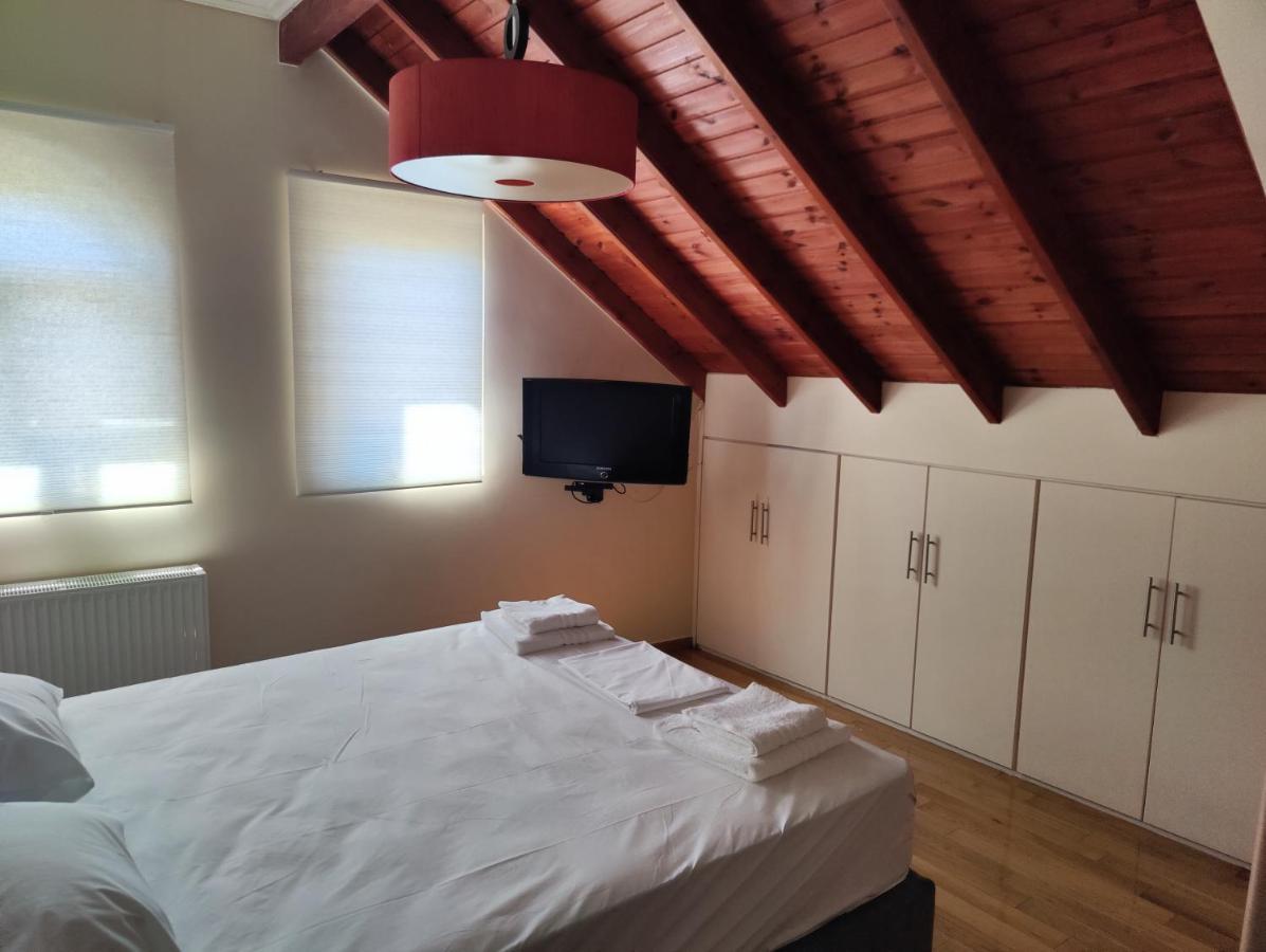 John'S Modern Apartments Artemida Экстерьер фото